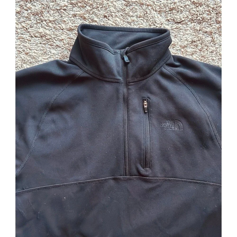 The North Face Unisex Vapor Wick Pullover 3/4 Zip Casual Lightweight Jacket M